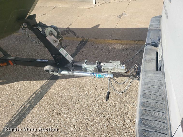 image for item IU9937 2013 SeaArk boat