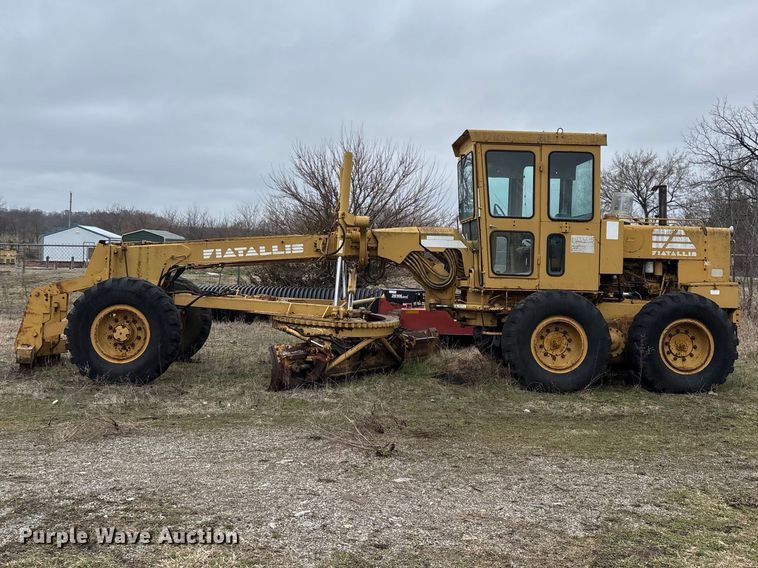image for item JL9569 Fiat Allis FG75 motor grader