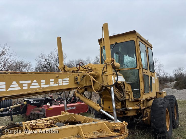 image for item JL9569 Fiat Allis FG75 motor grader