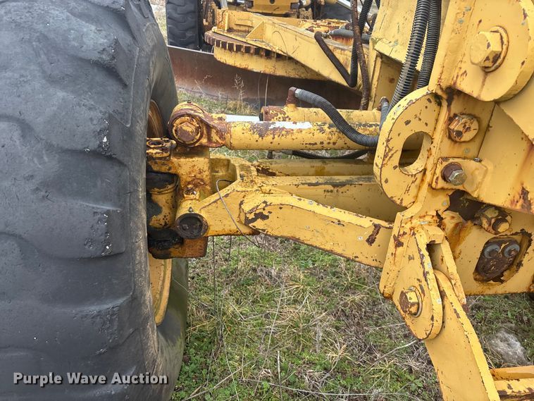 image for item JL9569 Fiat Allis FG75 motor grader