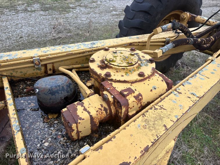 image for item JL9569 Fiat Allis FG75 motor grader