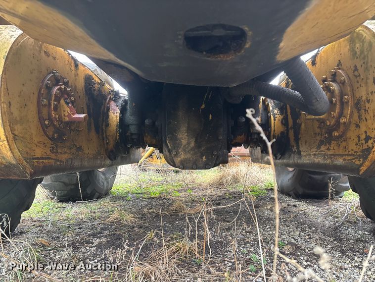 image for item JL9569 Fiat Allis FG75 motor grader