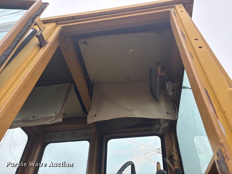 image for item JL9569 Fiat Allis FG75 motor grader