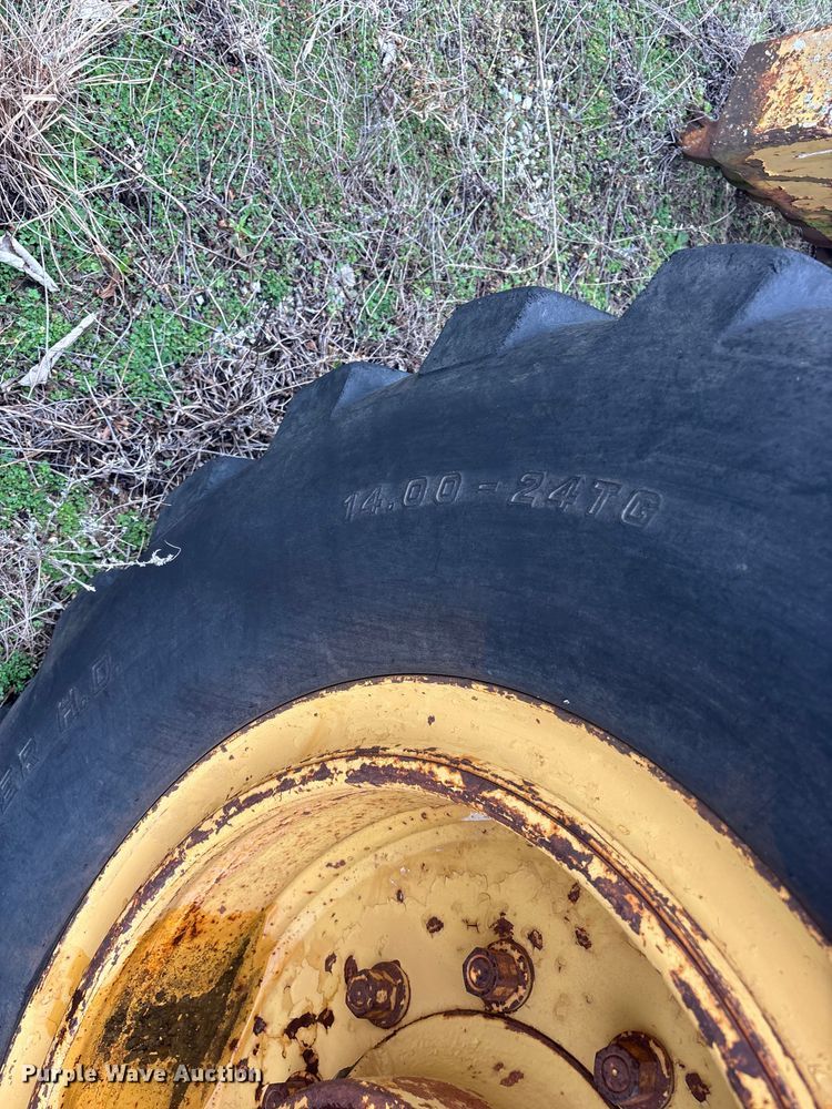 image for item JL9569 Fiat Allis FG75 motor grader