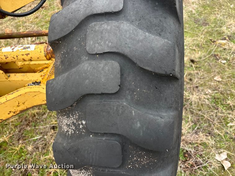 image for item JL9569 Fiat Allis FG75 motor grader