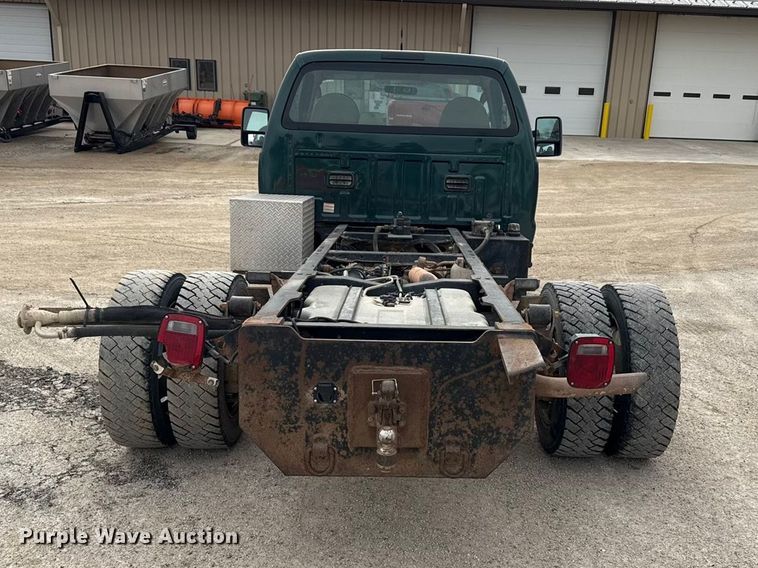 image for item MO9291 2008 Ford F450 Super Duty truck cab and chassis