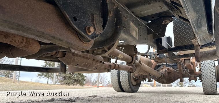 image for item MO9291 2008 Ford F450 Super Duty truck cab and chassis