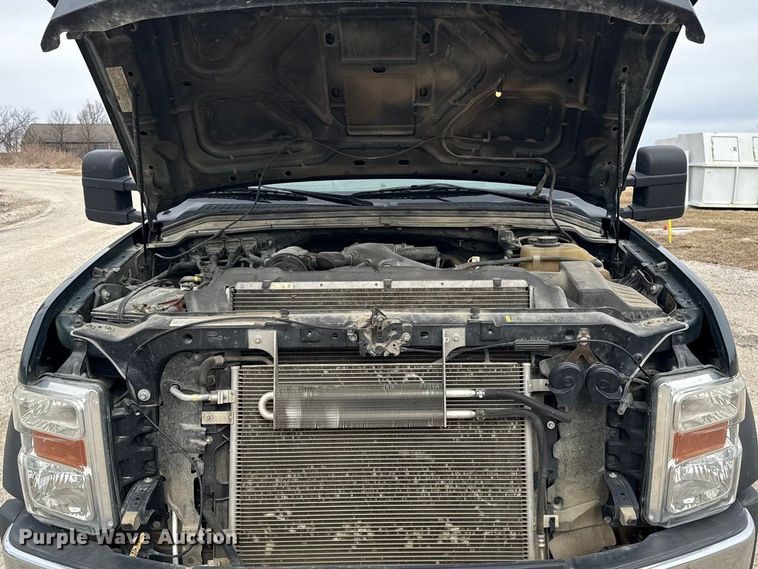 image for item MO9291 2008 Ford F450 Super Duty truck cab and chassis