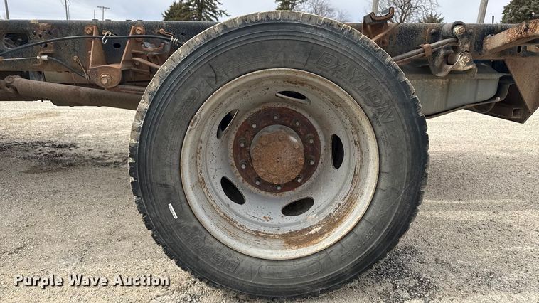 image for item MO9291 2008 Ford F450 Super Duty truck cab and chassis