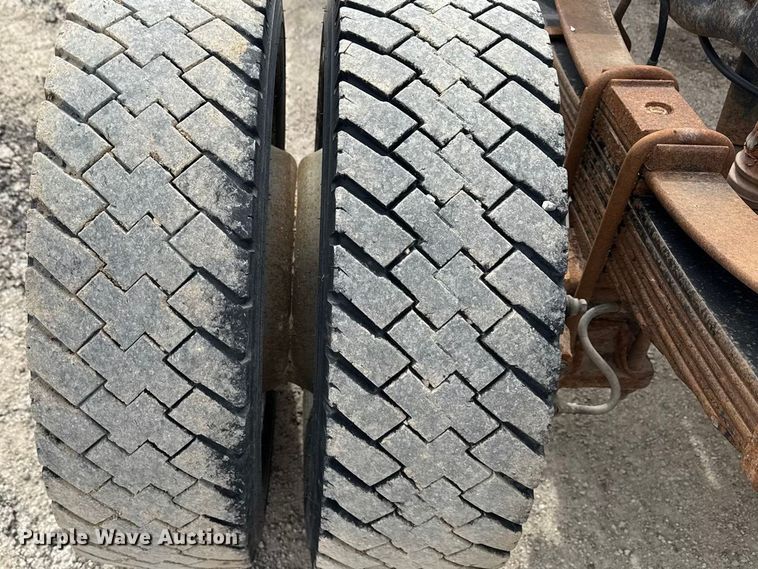 image for item MO9291 2008 Ford F450 Super Duty truck cab and chassis