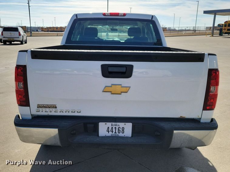 image for item NK9761 2013 Chevrolet Silverado 1500 Crew Cab pickup truck