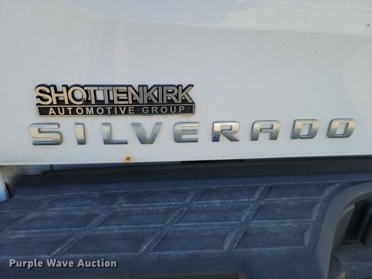 image for item NK9761 2013 Chevrolet Silverado 1500 Crew Cab pickup truck