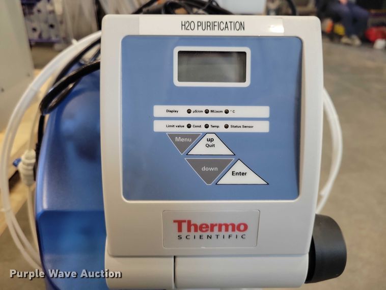 image for item NK9763 Thermo Scientific  water purification system