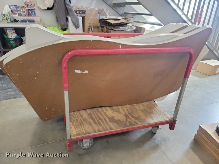 image for item NK9764 (9) tables