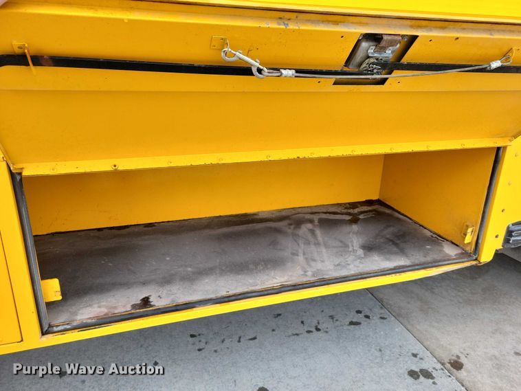 image for item NK9823 2013 IC PB105 school bus