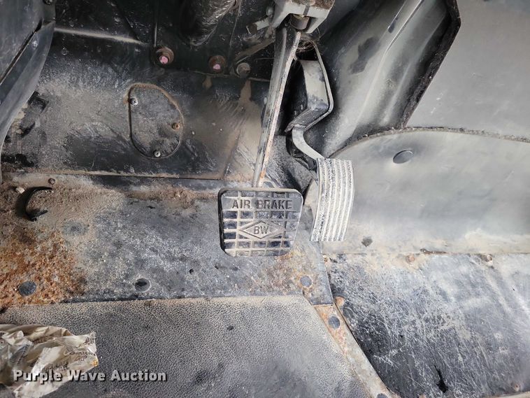 image for item NK9823 2013 IC PB105 school bus