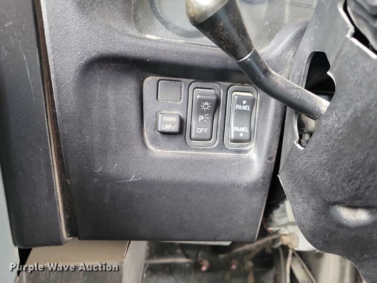 image for item NK9823 2013 IC PB105 school bus