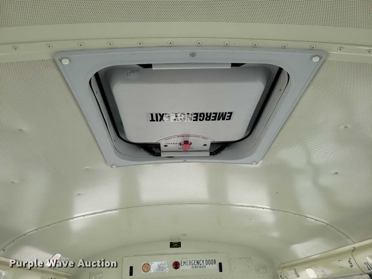 image for item NK9823 2013 IC PB105 school bus