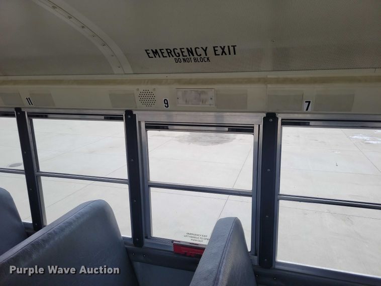 image for item NK9823 2013 IC PB105 school bus