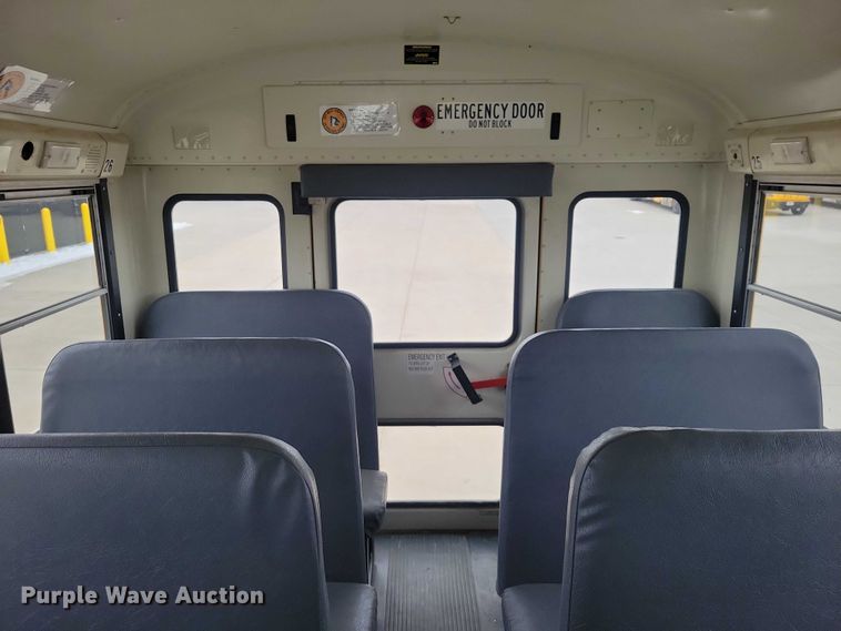 image for item NK9823 2013 IC PB105 school bus