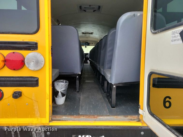 image for item NK9823 2013 IC PB105 school bus