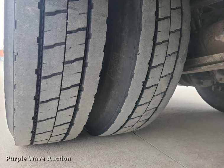 image for item NK9823 2013 IC PB105 school bus