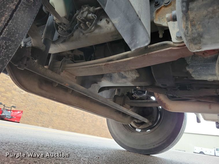 image for item NK9853 2007 International DuraStar 4400 chipper truck