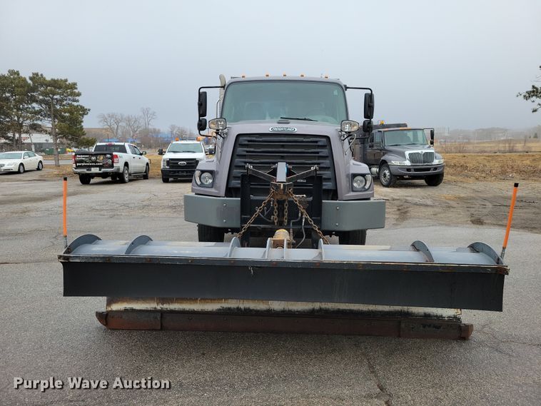 image for item NK9854 2014 Freightliner 108SD dump truck