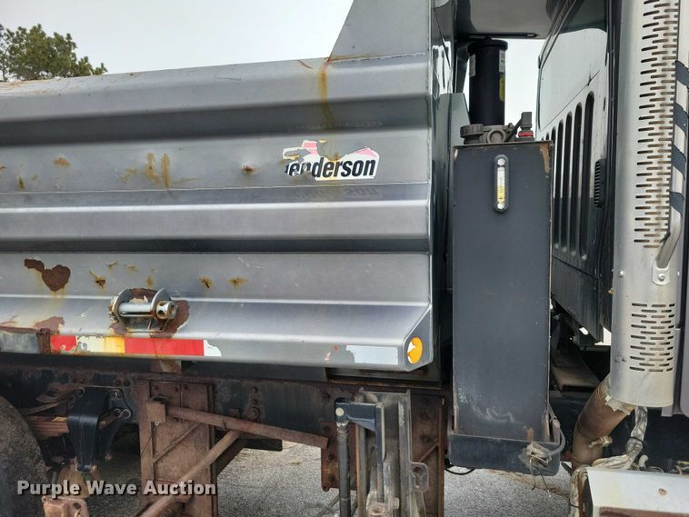 image for item NK9854 2014 Freightliner 108SD dump truck