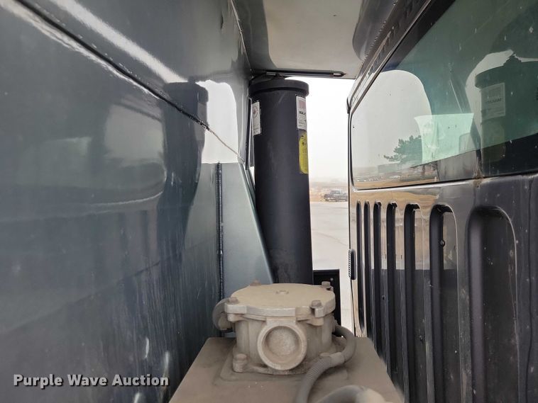 image for item NK9854 2014 Freightliner 108SD dump truck