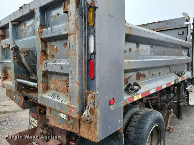 image for item NK9854 2014 Freightliner 108SD dump truck