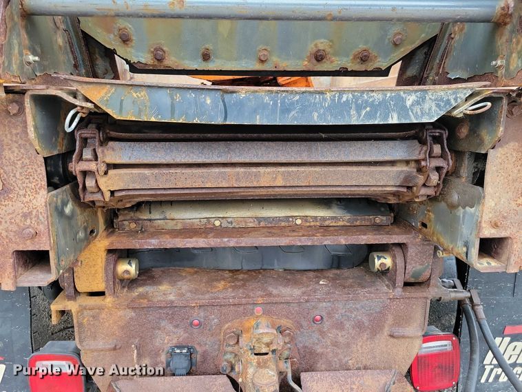 image for item NK9854 2014 Freightliner 108SD dump truck