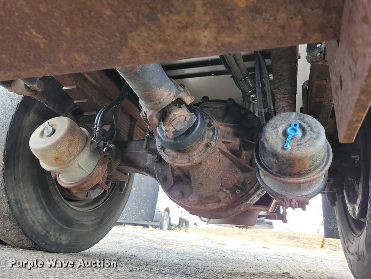 image for item NK9854 2014 Freightliner 108SD dump truck