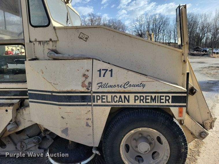 image for item NK9858 1983 Elgin Pelican Premier street sweeper truck
