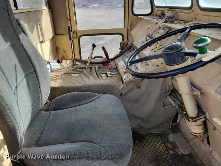 image for item NK9858 1983 Elgin Pelican Premier street sweeper truck