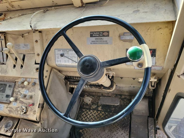 image for item NK9858 1983 Elgin Pelican Premier street sweeper truck