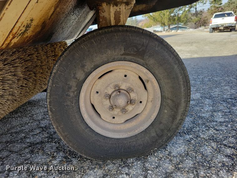 image for item NK9858 1983 Elgin Pelican Premier street sweeper truck