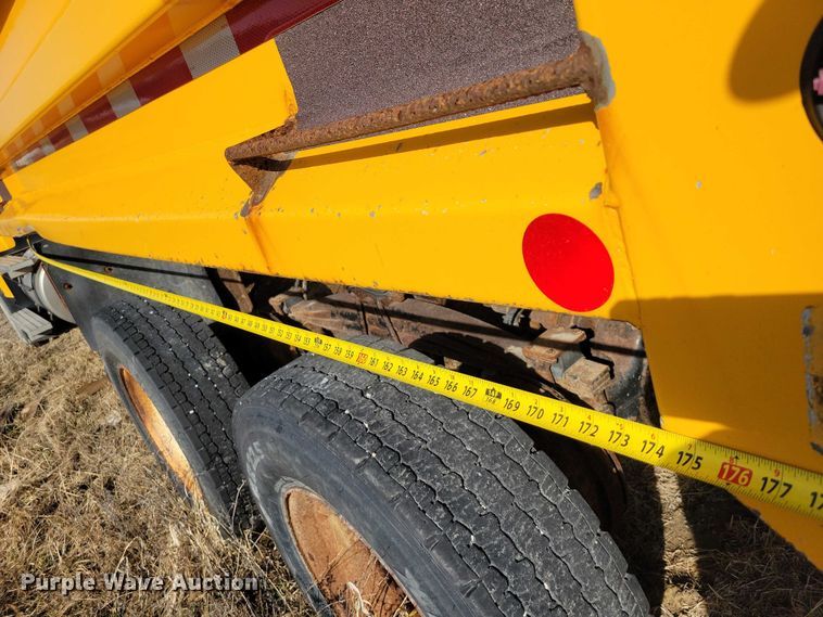 image for item NK9859 2007 Sterling L9500 dump truck