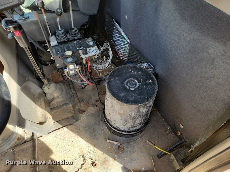 image for item NK9859 2007 Sterling L9500 dump truck