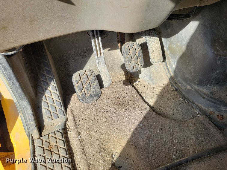 image for item NK9859 2007 Sterling L9500 dump truck