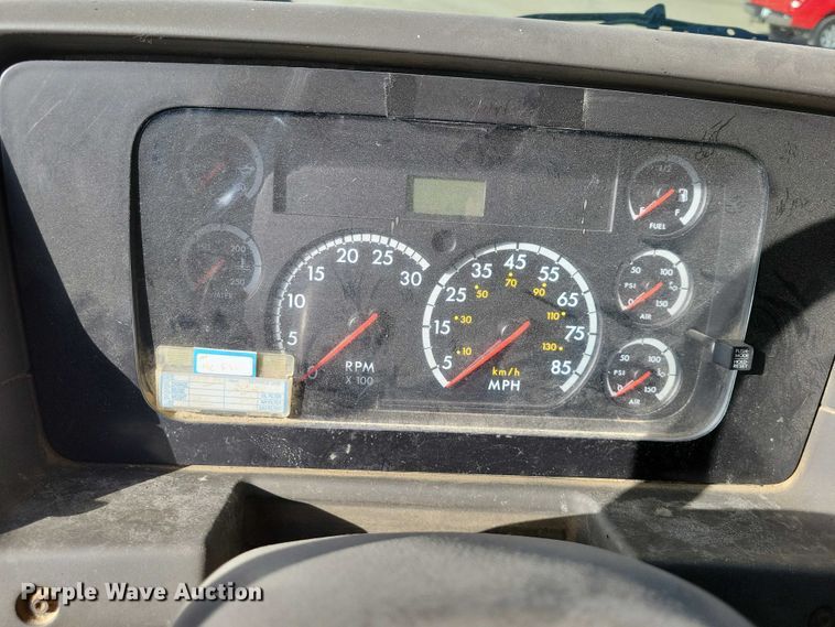 image for item NK9859 2007 Sterling L9500 dump truck