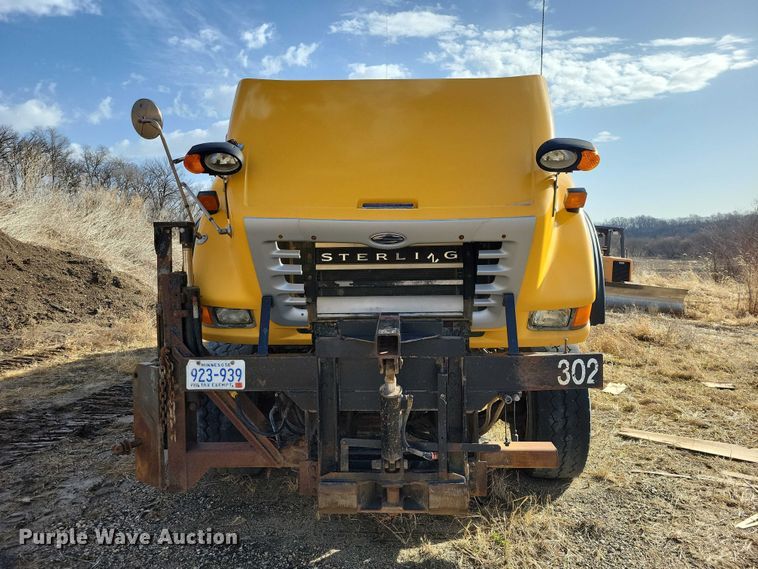 image for item NK9859 2007 Sterling L9500 dump truck
