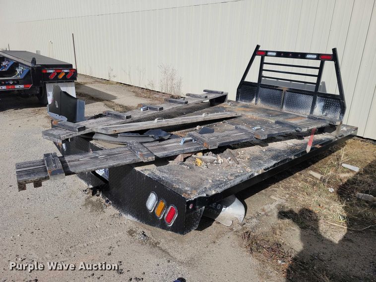 image for item NK9860 Double G Fab flatbed