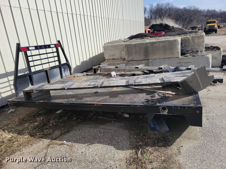 image for item NK9860 Double G Fab flatbed