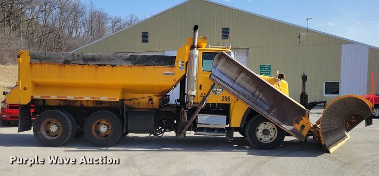 image for item NK9861 2005 Sterling L9500 dump truck