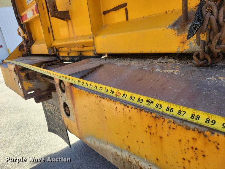 image for item NK9861 2005 Sterling L9500 dump truck