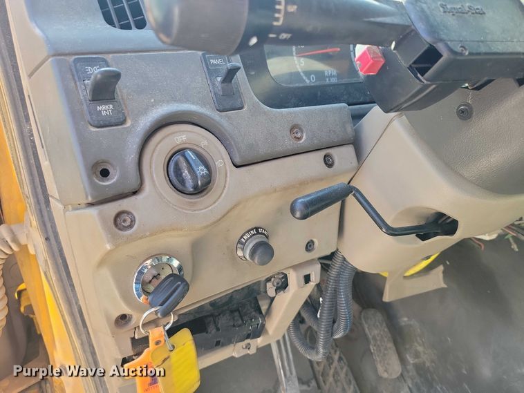 image for item NK9861 2005 Sterling L9500 dump truck