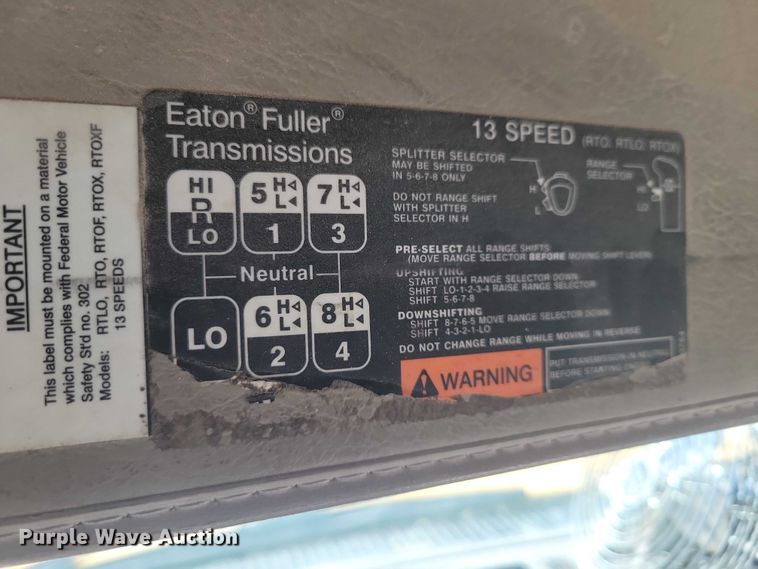 image for item NK9861 2005 Sterling L9500 dump truck