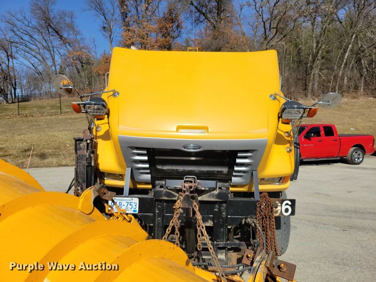 image for item NK9861 2005 Sterling L9500 dump truck