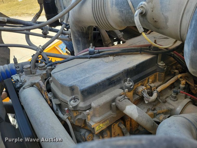 image for item NK9861 2005 Sterling L9500 dump truck